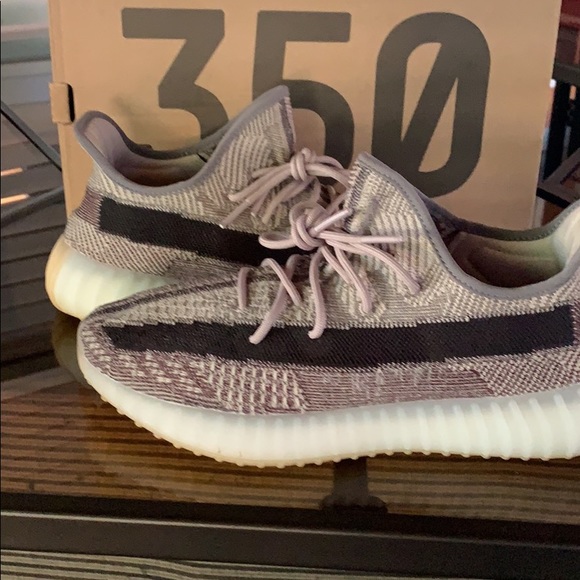 yeezy 35 zyon